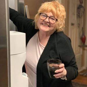 Meet your Posher, Diana